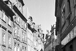 Husova (1960)