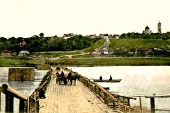 Плашкоутный (наплавной) мост через Оку. Вид на Каширу (1900)
