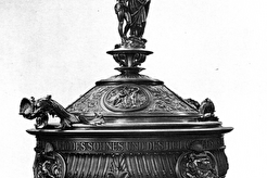 Taufbecken in der St. Johanniskirche (1894)
