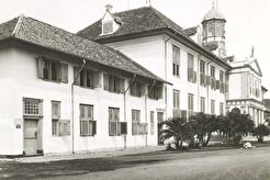 Batavia. Stadhuis (1920)