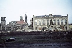 Neumarkt. Residenzschloss. Johanneum (1965)