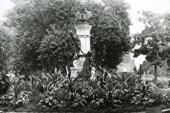 John McDonogh Memorial Monument. Lafayette Square (1899)