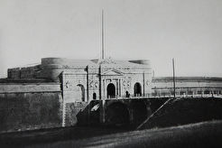 Porta Nuova (1870)