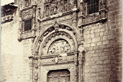 Toledo. Portada del hospital de Santa Cruz (1865)