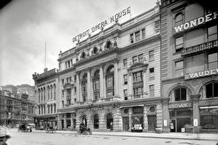 Detroit Opera House (1904)