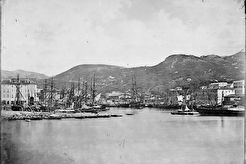 Port : entrée du bassin Lympia (1863)