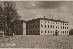 Akademiska huset (1890)
