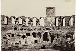 Intérieur des arènes d'Arles (1857)