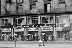 Rákóczi út 4., Extra Áruház az Astoriánál (1960)