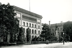 Bundeshaus West (1895)