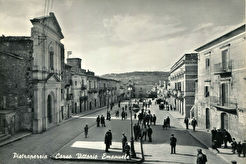 Pietraperzia, Corso Vittorio Emanuele (1950)