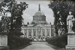 Potsdam - Sanssouci. Neues Palais (1960)