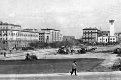 Обустройство пл. Революции (1945)