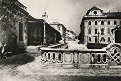Várta-főőrség, távolabb az Istállóépület és a Teleki-palota (1857)
