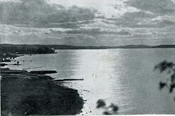 Вид Верх-Исетского пруда, близ Екатеринбурга (1900)