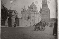 Церковь Св. Екатерины и Спасская башня (1900)
