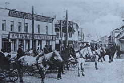 Угол улиц Вологодской и Власьевской (1911)