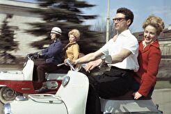 На мотороллерах Čezeta (1960)