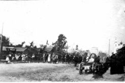 Крестный ход на Ярославской улице (1900)