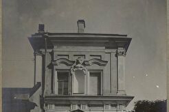 Флигель усадьбы Кадетского корпуса. Боковой фасад (1900)