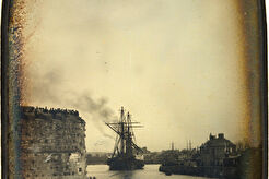 Navire quittant le port du Havre (1851)
