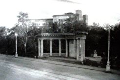 Доска Почета на проспекте Павлина Виноградова (1960)