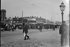 Смоленский рынок. Торговые палатки (1912)