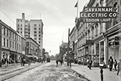 Savannah, Georgia. Broughton Street, looking east (1905)