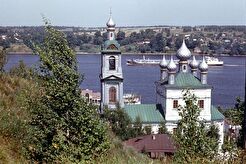 Воскресенская церковь в Плёсе (1975)