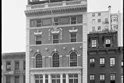 130 W. 44th Street. Lambs Club. (1900)