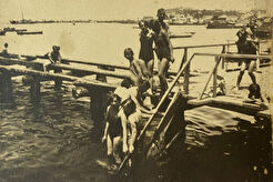 Купающиеся (1930)