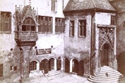 Rathaus (1880)