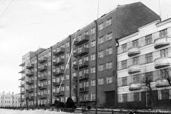 Свердловск. Второй дом Горсовета, ул. Горького (1932)
