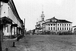 Вид с Воскресенской площади (1900)