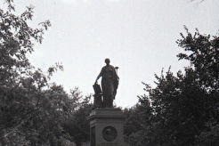 Памятник Н. М. Карамзину (1960)