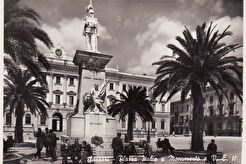Sassari, Piazza d'Italia (1945)