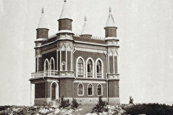 Павильон Ренелла (1858)